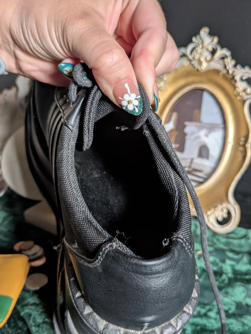Demonia Stomp-08 Platform Sneakers